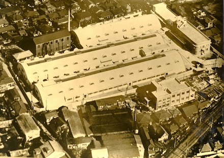 東京朝日新聞社（株）　羽田格納庫1