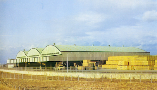 キリンビール滋賀工場 空瓶倉庫1