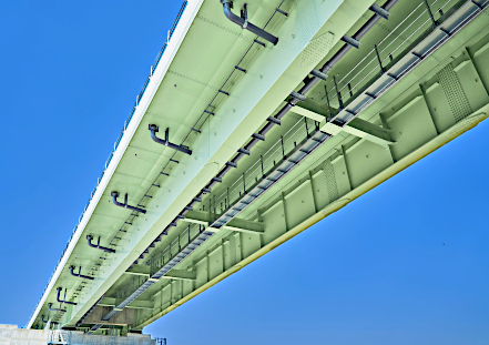 >南大社5高架橋 真下から