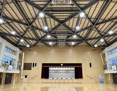 練馬区立大泉西中学校体育館 内観