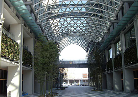 愛知大学 名古屋キャンパスモール 立体構造 巴コーポレーション