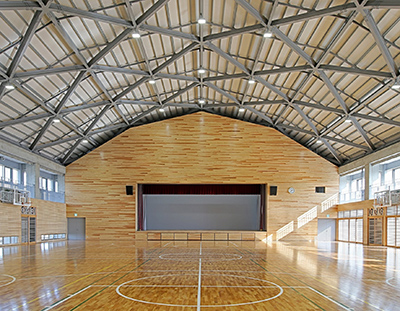 小山市立豊田小学校体育館 内観