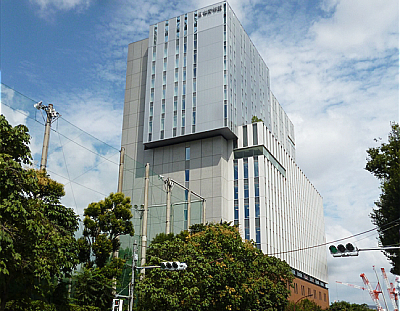 日本青年館・日本スポーツ振興センター遠景